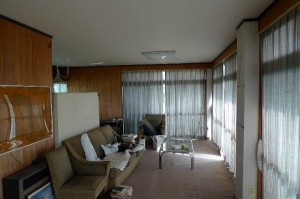 P1640187-11